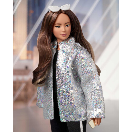 Barbie Κούκλα Barbie Signature @BarbieStyle με Ρούχα, Σαπούνι, Παντελόνι, Μπουφάν και Αξεσουάρ 1