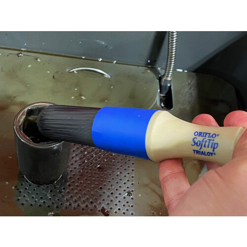 Lisle 89540 Teilebrste Oriflo Flow-Thru Soft Brush 1