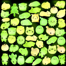 Outee 50 Pcs Mochi Toys Mini Mochi Animals Toys Glow in The Dark Toys Stress Relief Toys Bulk Mochi Cat Random Halloween Kids Party Favors for Goodie