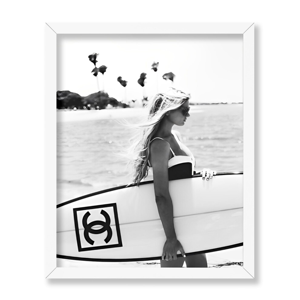 Poster Master - Affiche vintage - Impression mode - Cadeau pour ami artiste - Femme tenant une planche de surf blanche - Marque de luxe f   ministe