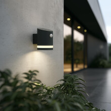 SolarCentre? Truro Outdoor Solar Motion PIR Sensor Light - Anthracite Edition