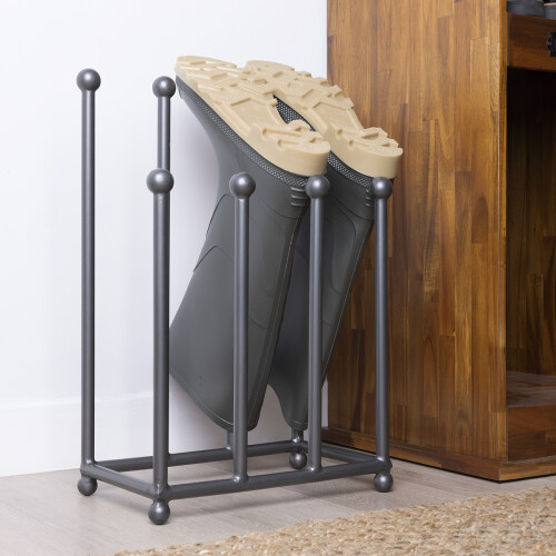 Charles Bentley Freestanding Iron Boot Stand – Holds 4 Pairs