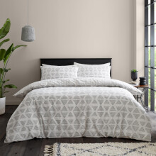 Catherine Lansfield Tufted Print Geo Reversible King Duvet Cover Set with Pillowcases Natural