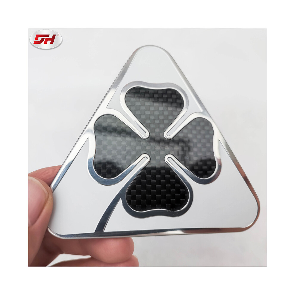 1Pair Aluminum Fender Decoration Stickers Carbon Fiber Four Leafs Clover Compatible For Alfa Romoe Exterior Sticker Car Accessories 9036185726498