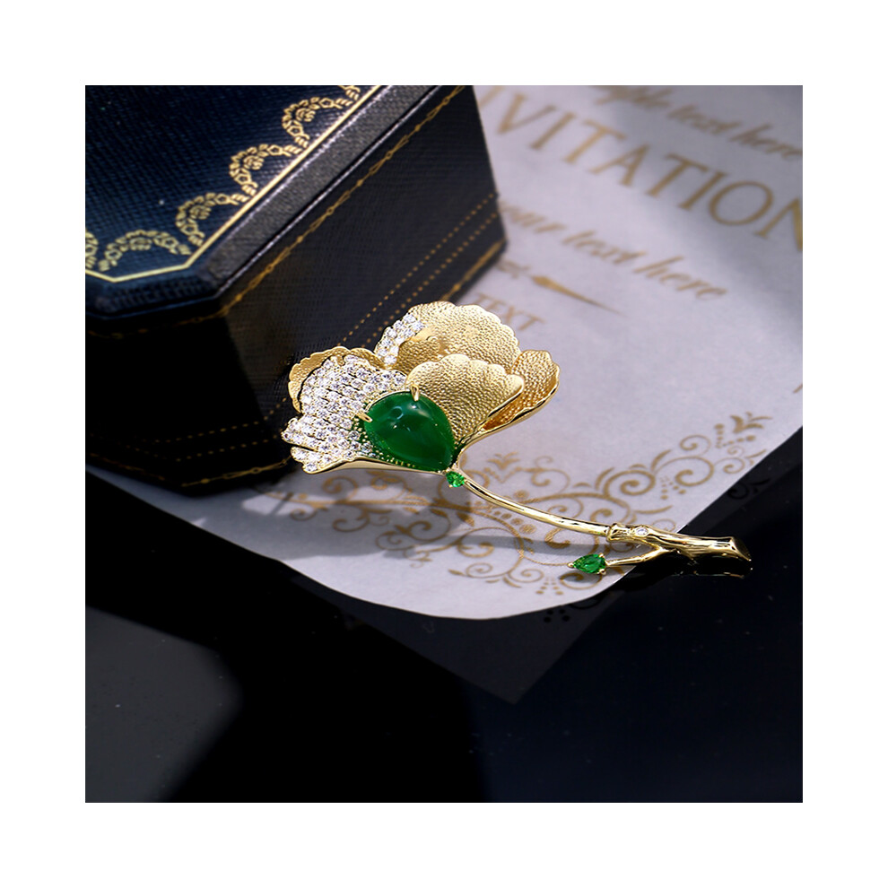 Emerald lotus leaf pin coat brooch brooch pin coat accessories Christmas Birthday Mother's Day, Valentine's Day, Wedding anniversary