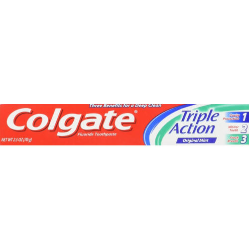 Colgate Colgate Travel Size toothpaste Multicolor Triple Action 2.5 Ounce