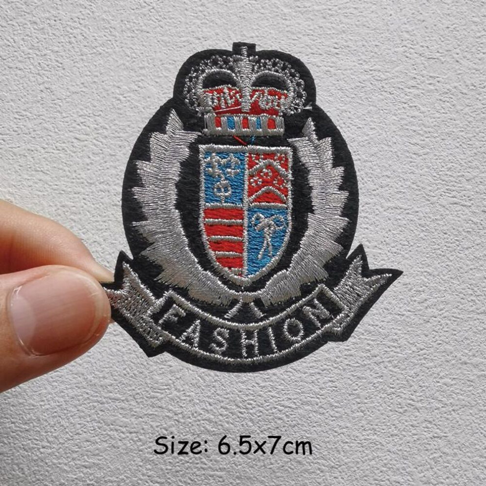 (as the picture, 6.5x7cm) Logo Embroidery Patch Iron On Patches Diy Rock Style Punk Patches On Clothes Fashion Stripe Diy Punk Badges Sticker