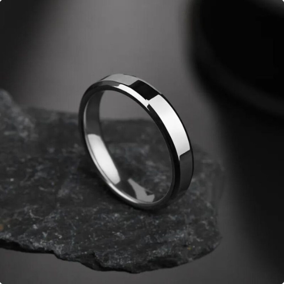 (silver, 7) 4mm Simple Smooth Women Rings Black Stainless Steel Men Rings Birthday Gifts