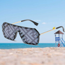 Classic Retro Oversized Letter Sunglasses Shades Mirror Eyewear Men/Women Big Frame Lady Sun Glasses
