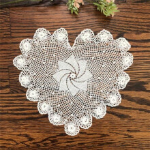 Peking Handicraft 06PBM0123E08 8 in. Annies Treasures Irish Rose Heart Shape Doilies, Multi Color