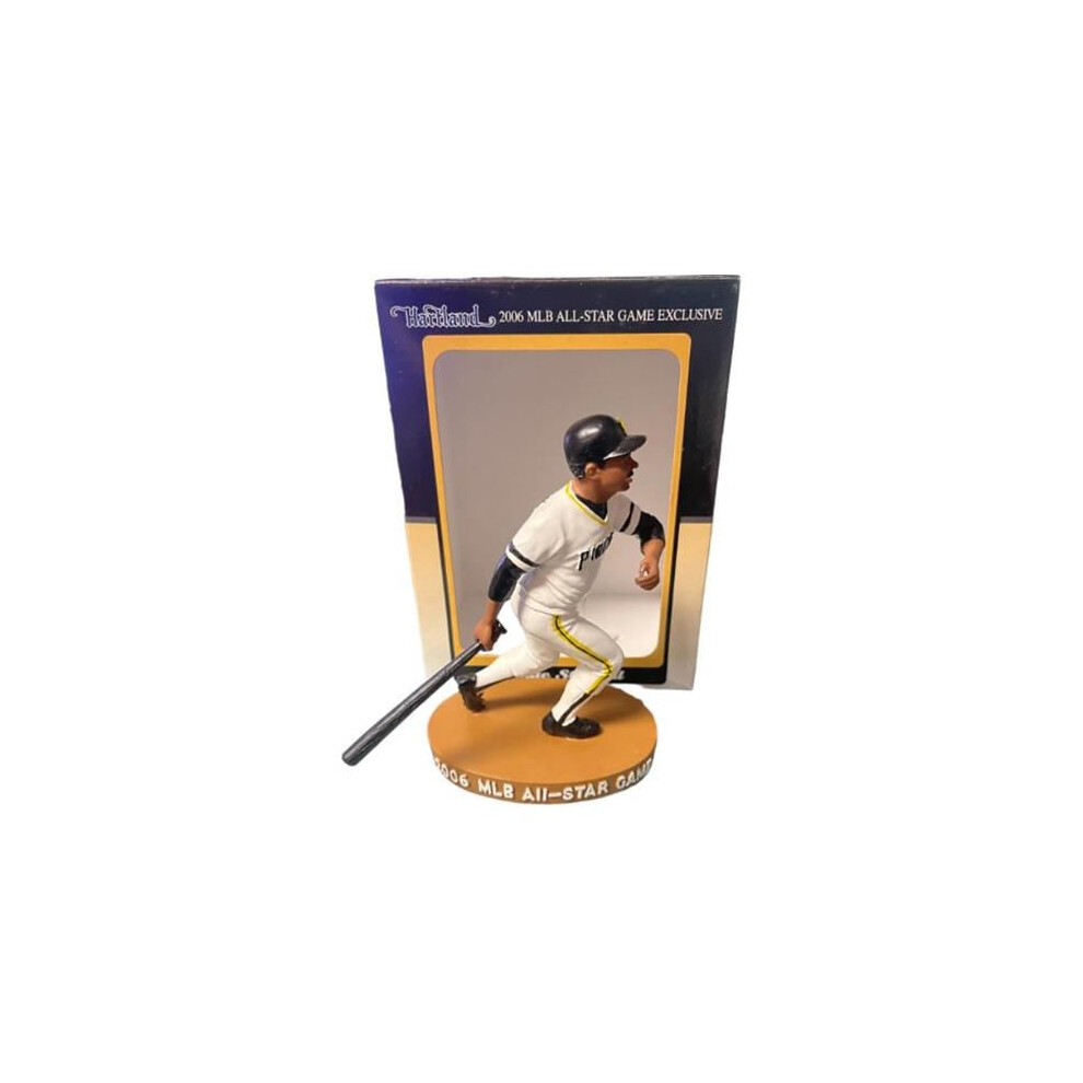 Photos - Action Figures / Transformers RDB Holdings & Consulting CTBL-038911 Willie Stargell Pittsburgh Pirates Hartland 2006 All-Star Game Exclusive Figure SGA 