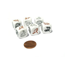 Koplow Games Set van 6 boswezens 16 mm D6 dierendobbelstenen - wit met meerkleurige etsen