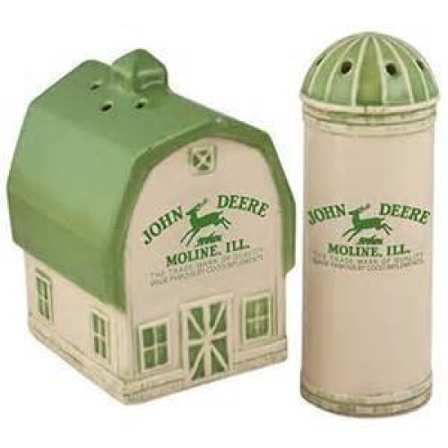 John Deere Set    e ????t?p? John Deere Barn & Silo Salt/Pepper