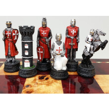 Medieval Times RED and White Crusades Maltan panssariritarishakki miesten nappulat EI lautaa