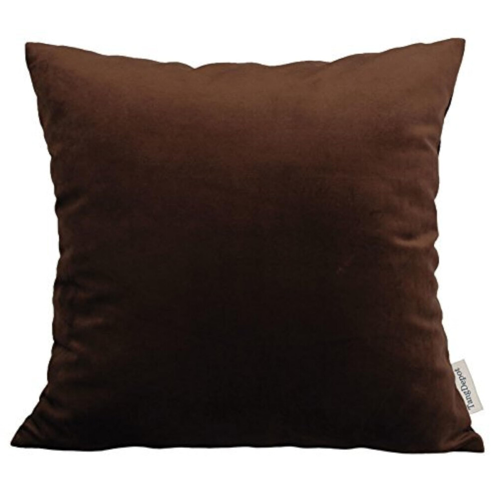 Housse de coussin en velours uni TangDepot, taie d'oreiller ultra douce et luxueuse, plusieurs couleurs et tailles disponibles (55,9 x 55,9 cm, marron