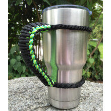 MOCE H?ndlavet Paracord-h?ndtag til Yeti/Rtic/Ozark Trail Rambler 30 Oz Tumbler. Gr?n/sort