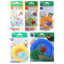 Bndel mit fnf (5) schnellen Yo-Yo-Makern: Extra klein (ergibt 3/4 Zoll Yo-Yos), klein (ergibt 1,25 Zoll Yo-Yos), gro (ergibt 1,75 Zoll Yo-Yos), ex