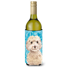 """"Caroline's Treasures Champagne Cockapoo Winter Decorative Bottle Hugger 750ml Multicolor""""