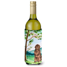Caroline's Treasures CK2563LITERK Under The Tree Neufundland-Weinflasche Hugger Cold-Beverage-Koozies 750 ml Mehrfarbig