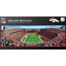 Denver Broncos 1000Pc Panoramic Puzzle - End Zone - Puslespil med levende kunstv?rker og holdbare brikker - Sjov familieaktivitet Hjerneudfordrin