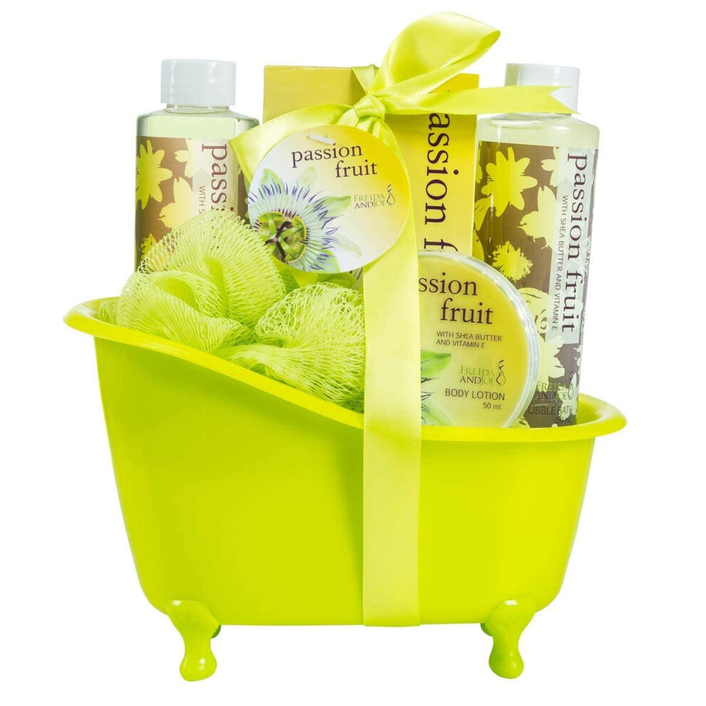 Freida Und Joe Home Spa Bath Basket Passion Fruit Fragrance Bath & Body Set For Women Contains Shower Gel Bubble Bath Body Lotion Bath Salt In Green Tub