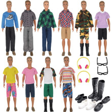 Ztweden 32pcs dukketøj og tilbehør til 12 tommer drengedukker inkluderer 20 forskellige slid tøj skjorte jeans strand shorts 4 par sko briller ør