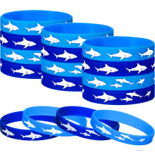 meekoo 24 Pcs Shark Party Favors Rubber Wristbands Bracelet Under The Sea Shark Birthday Party Favors Supplies Gift Decorations (Delicate)