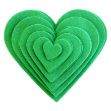 Playfully Ever After 1 til 6 tommer Multi-Size Pack Stiff Filt Hearts 18 stk (gr?n)