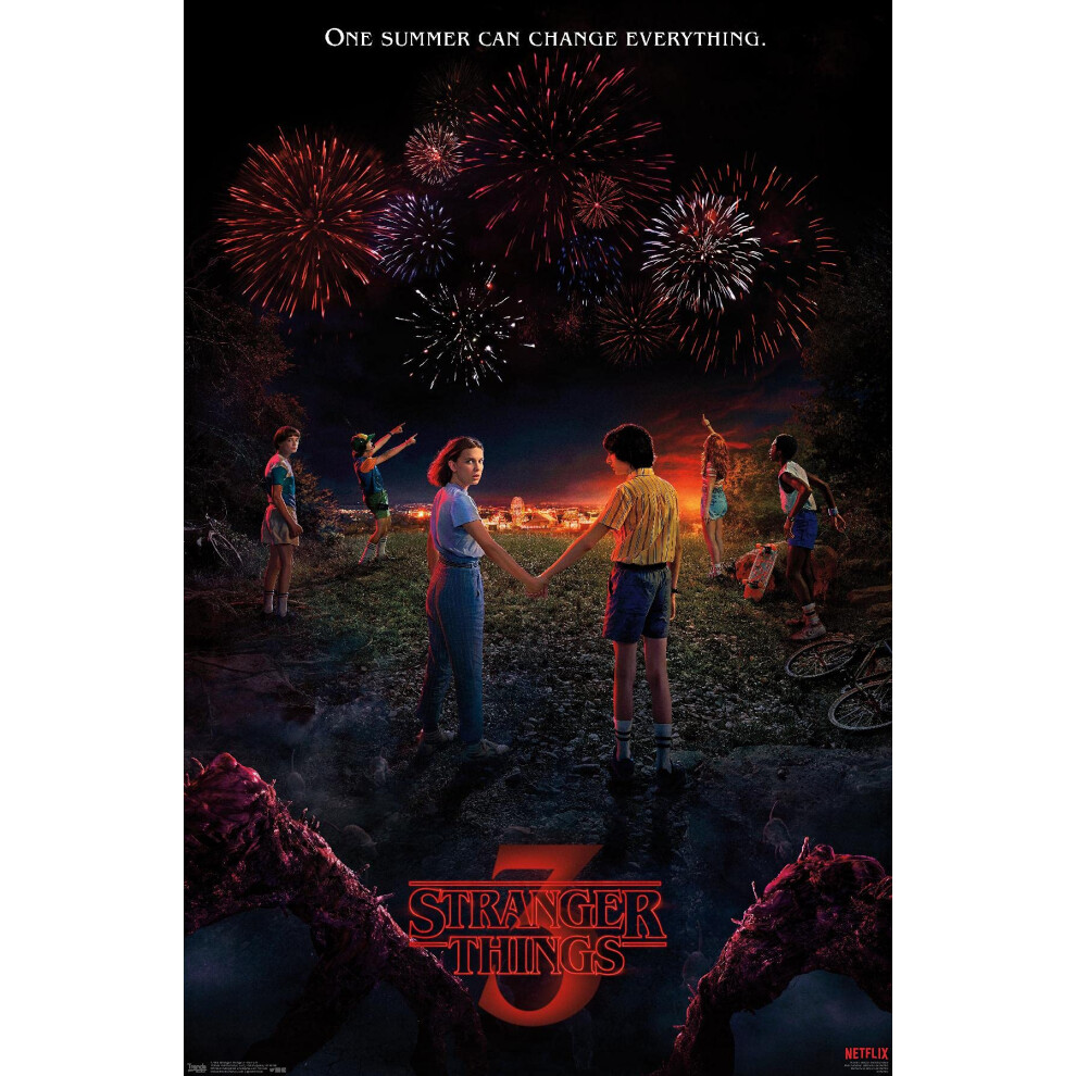 Tendances Internationales Netflix Stranger Things : Saison 3 - Affiche murale Key Art 22,375"""" x 34"""" Version Premium sans cadre