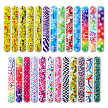 50-Pack Slap Armband för Barn | Partytillbehör för 4-8 år | Slap Armband i Bulk | Godispåsar med 25 Unika Mönster