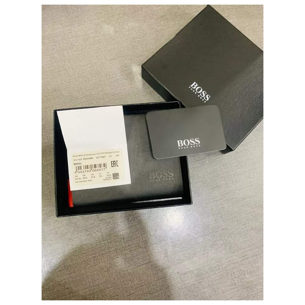 NEW HUGO BOSS MEN MADIAL BIFOLD BLACK.RED LEATHER WALLET COIN POCKET