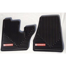 Dywaniki Kenworth OEM do T440 470 600 660 800 W900 - czarna guma z czerwonym logo Pasuje do lat 2006-2021 (patrz lata ponizej)