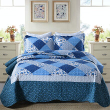 Conjunto de Edredão Travan 3 Peças Leve com Shams Reversíveis, Estampa Floral Azul, Tamanho Queen