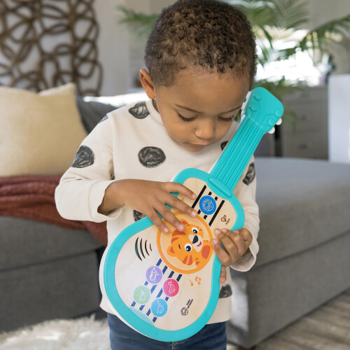 baby einstein ??????    ??s??? pa????d? ??a    ??? Einstein Sing & Strum Magic Touch Ukulele, ?????e? 6    ????+, p??????   a 2