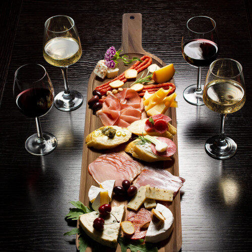 Πίνακας Charcuterie Ironwood με Χερούλι, Ξύλο Ακακίας 2
