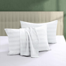 100% Egyptian Cotton Pillow Protectors Set of 2 600 Thread Count Queen Size Bed Pillow Cases with Zipper Sateen Weave Cooling Pillow Cases Quiet and
