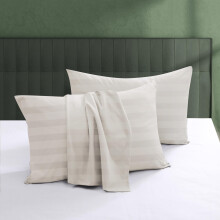 100% Egyptian Cotton Pillow Protectors Set of 2 600 Thread Count Bed Pillow Cases with Zipper Sateen Weave Cooling Pillow Cases Quiet and Breathable
