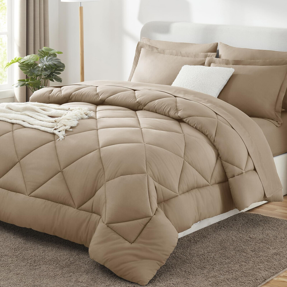 CozyLux King Parure de lit 7 pi   ces avec couette et draps, couleur taupe, toutes saisons, avec couette, taies d'oreiller, drap plat, drap-housse