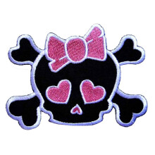 Graafinen Dust Pink Crossbones Skull Brodeerattu rauta Patch Jacket -reppu