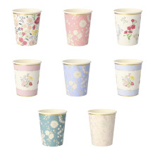 Meri Meri Bloemenbekers (8 stuks) Bloemenpapierbekers 9oz Wegwerpfeestbekers Tuinfeestbekers Op maat voor kinderen en volwassenen Ideaal voor warme o