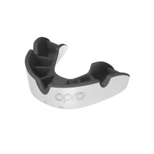 Paradenti sportivo OPRO Silver Level per adulti e ragazzi con tecnologia di adattamento rivoluzionaria per calcio, hockey, lacrosse, rugby, MMA,