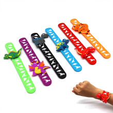 Paituend Dinosaur Slap Bracelets For Kids Party Favors Dinosaur The Goodie Goodie Bag Sobers (6pack) for Boys & Girls Dinosaur Theme Fimes de fet