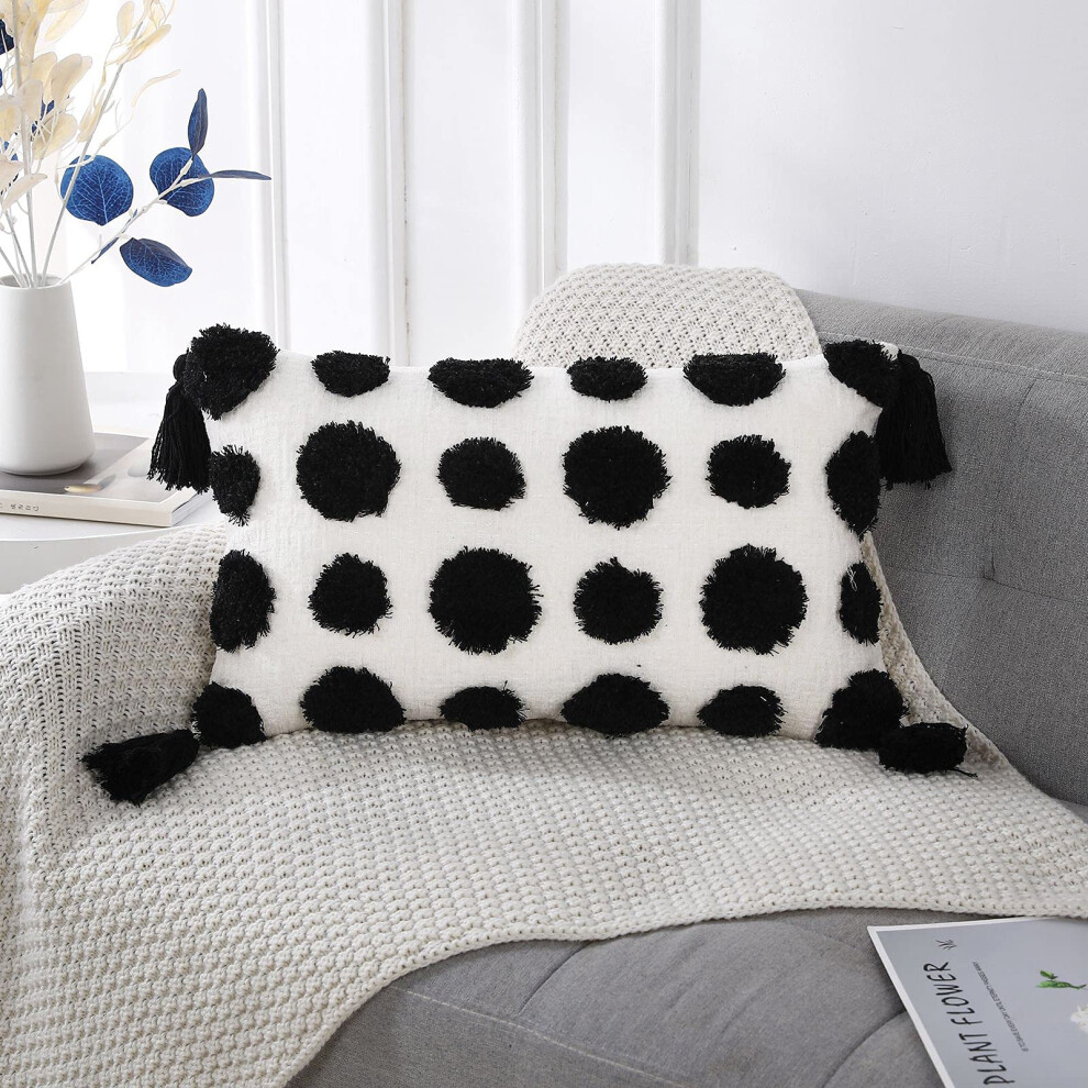 PANOD Housse de coussin d   corative en peluche super douce de style ferme 12 x 20 po Noir uni Pompon touffet    avec pompons Housse de coussin lomba