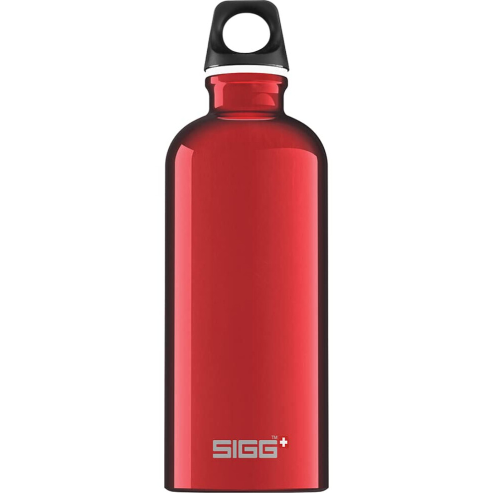 Sigg - Aluminum Water Bottle - Traveller Red - Climate Neutral Certified - Suitable for Carbonated Beverages - Leakproof & Lightweight - BPA Free - 20