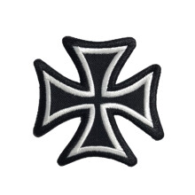 Emblema Cruz de Ferro, 3 polegadas - Branco Sobre Preto, Motocicleta Maltês, Aplicação de Ferro/Sew