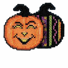Pumpkin Patch Beaded Counted Cross Stitch Halloween Ornament Kit Mill Hill 2016 Autumn Harvest MH181622