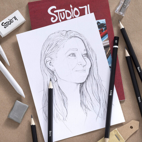 Darice Studio 71 Portable Sketching Art Set  29 Pieces 2