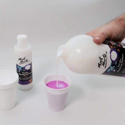 Mont Marte Premium Acrylic Pouring Medium 33.8oz (1L) 2