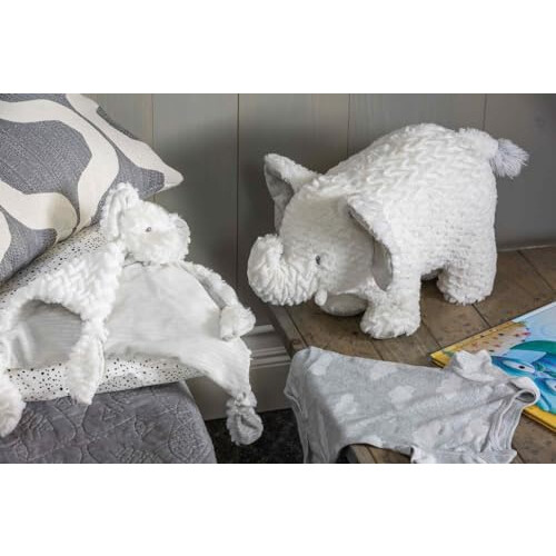 Mary Meyer Afrique Elephant Character Blanket, Small (42056) 2