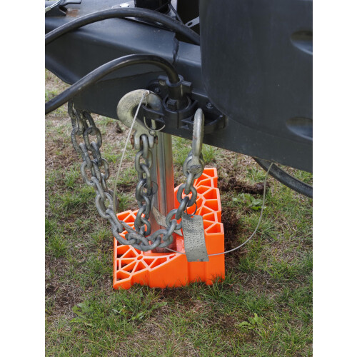 Tri-Lynx 00030 Chock 'R Dock Orange 2